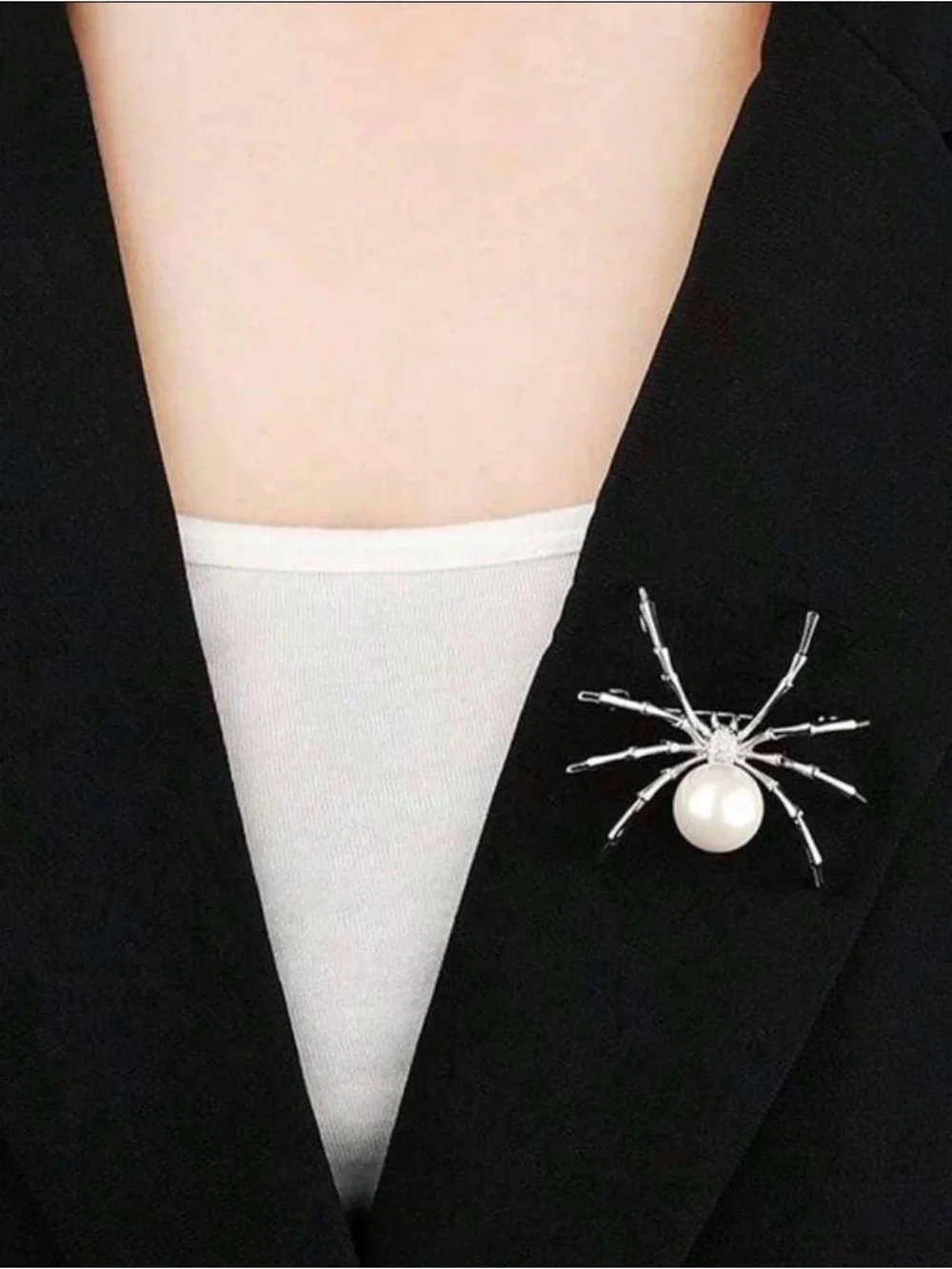 Silver Spider Pearl Brooch - Elegant Women Jewelry